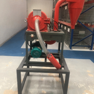 MOINHO DE MILHO E BOMBÓ CAPACIDADE 800 KG / DIA